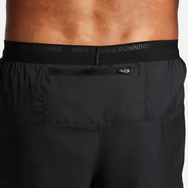 Nike_ Nike DRI-FIT STRIDE MEN\"S 7 2- Short Ruházat - Sportmania.hu