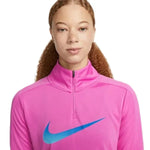 Nike_ Nike Dri-FIT Swoosh-Women\'s 1/4-Zip Long-Sleeve Running Mid Layer Hosszú ujjú női Hosszú ujjú póló