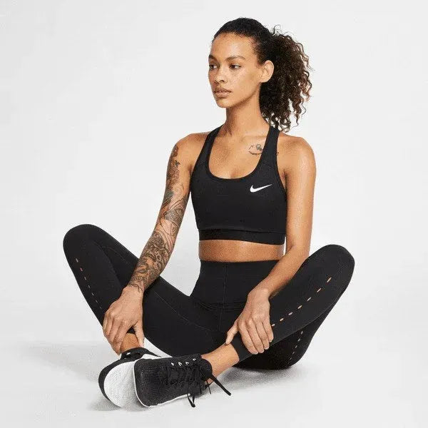 Nike_ Nike Swoosh Womens Medium-Support Non-Padded Sports Bra Sportmelltartó