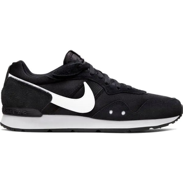 Nike Venture Runner Men"s Shoe Cipő - Sportmania.hu